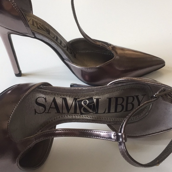 SAM LIBBY. Metallic silver gray heel - Picture 4 of 6